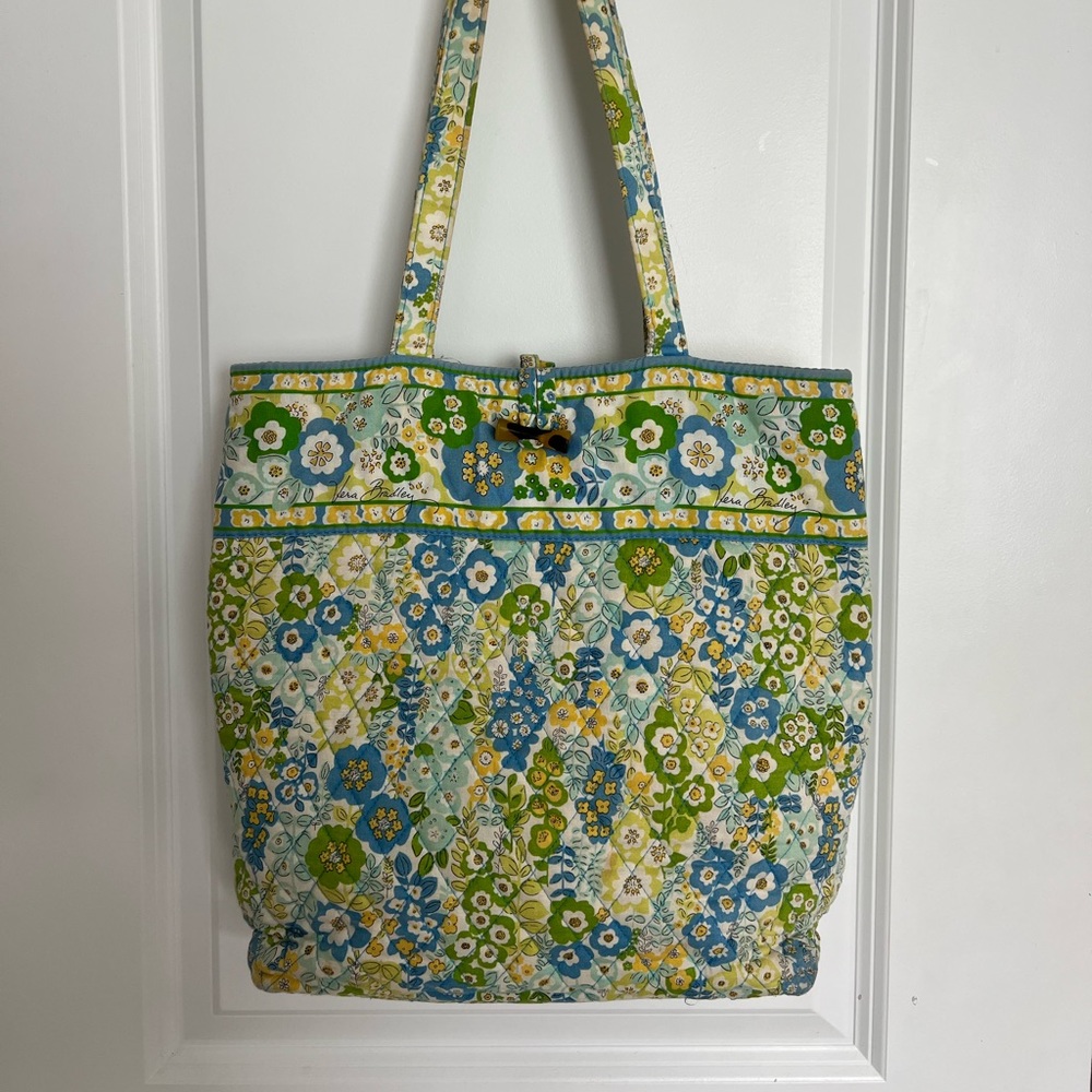 Vera Bradley Tote
